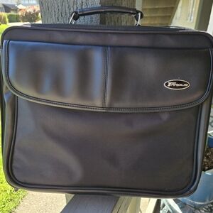 Targus Black Laptop Briefcase with Front Flap Pocket